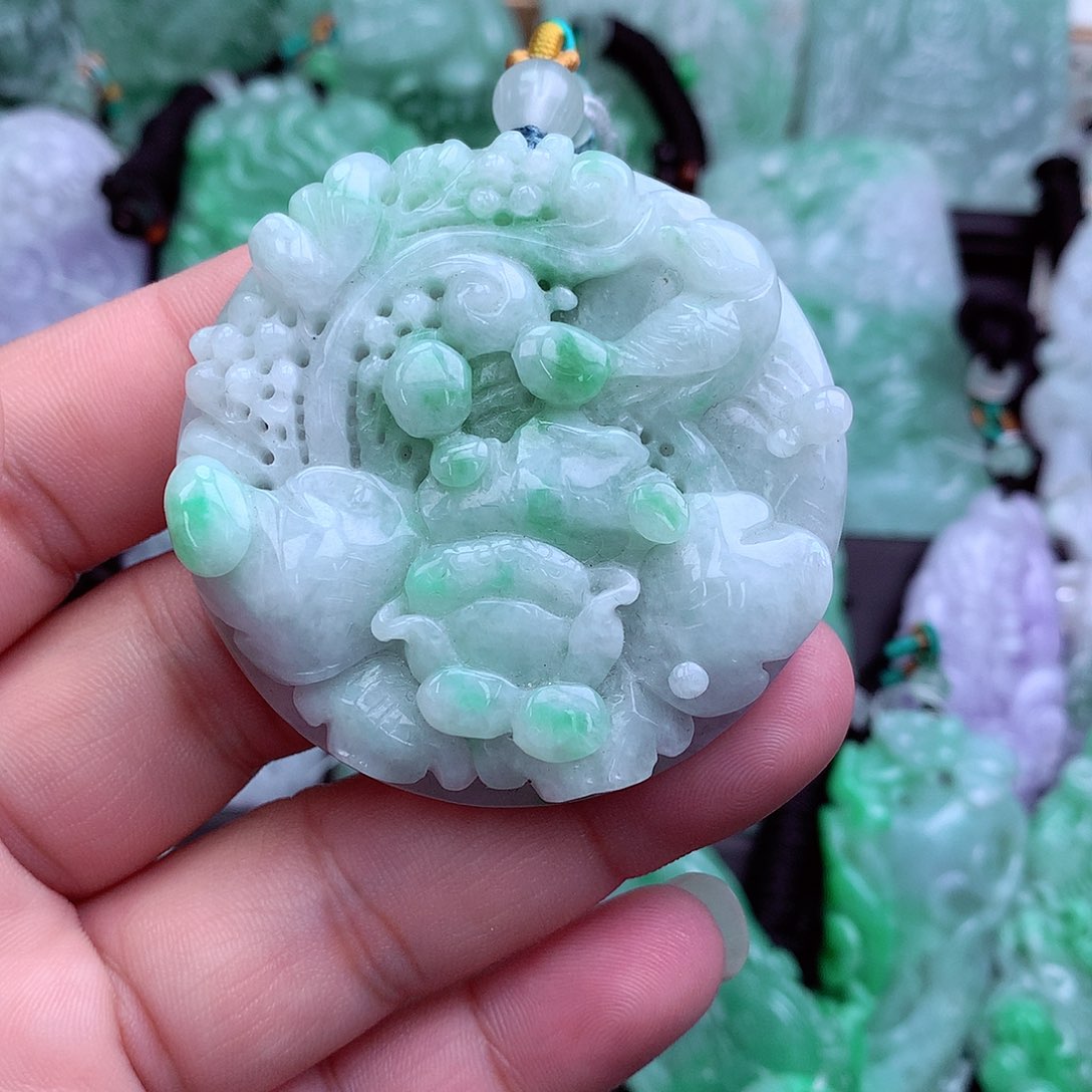 翡翠吊坠(不含链)未镶嵌