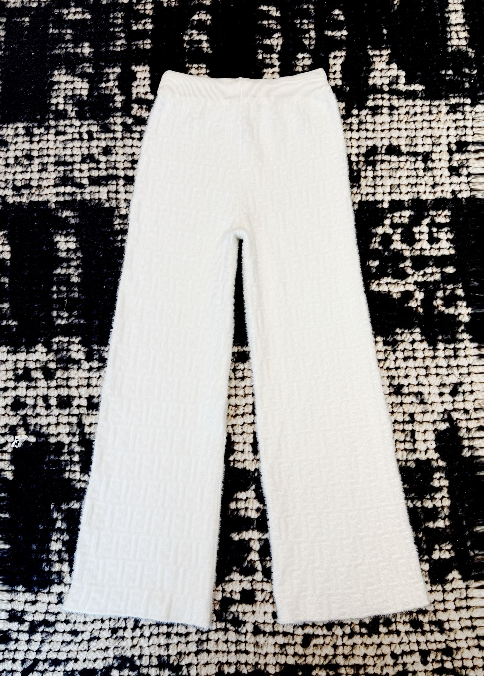 【VBB高奢】秋季设计师款毛茸茸裤子时尚百搭