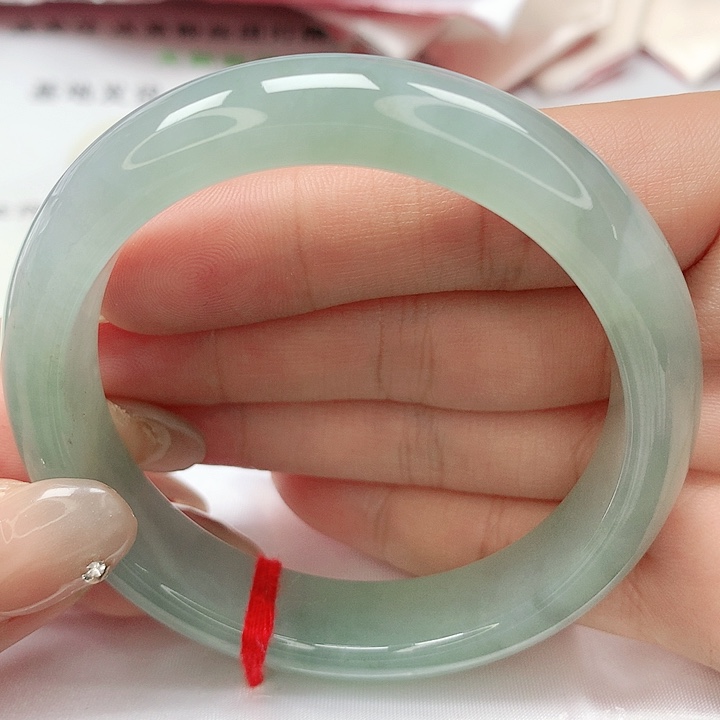 翡翠手镯未镶嵌缅甸天然A货翡翠