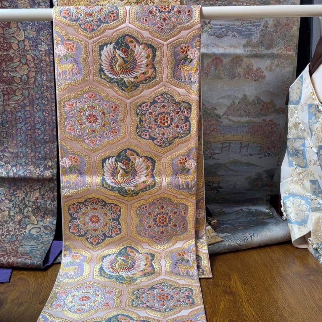 织绣全新柔软唐锦