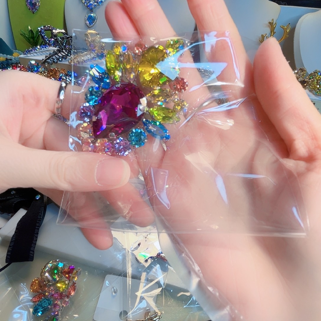 南***瓜大理石铁合金施华胸针