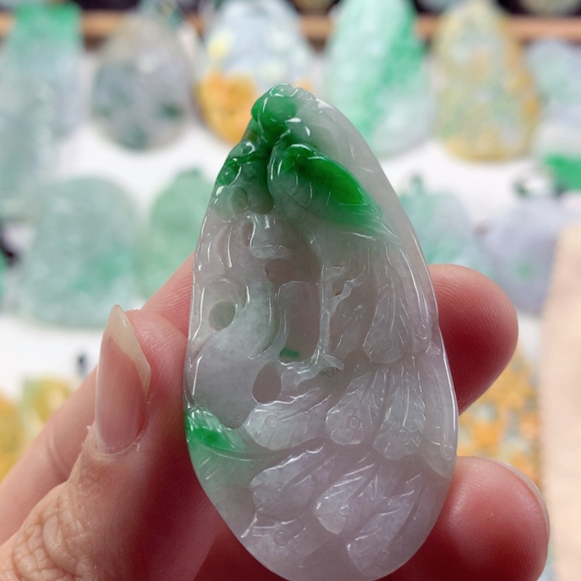 【闪购商品】翡翠吊坠(不含链)未镶嵌