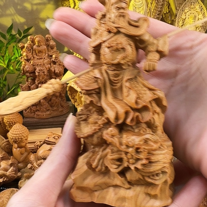 柏木（崖柏）玉龙二爷