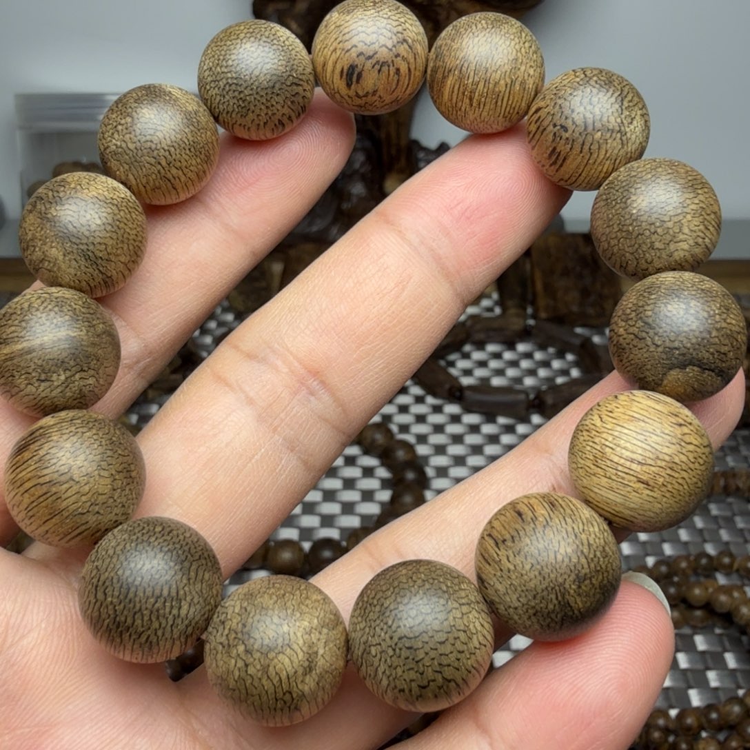 沉香碎屑沉香文莱