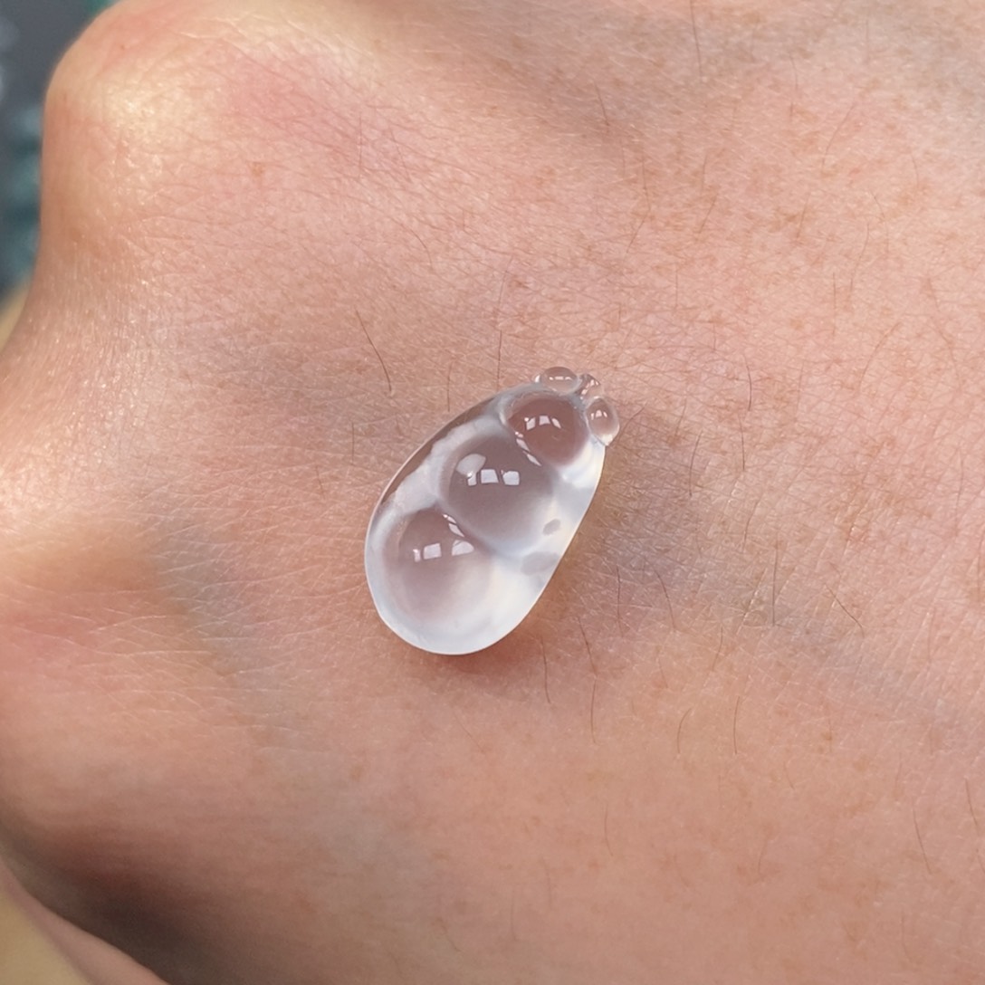 翡翠颈饰未镶嵌福豆