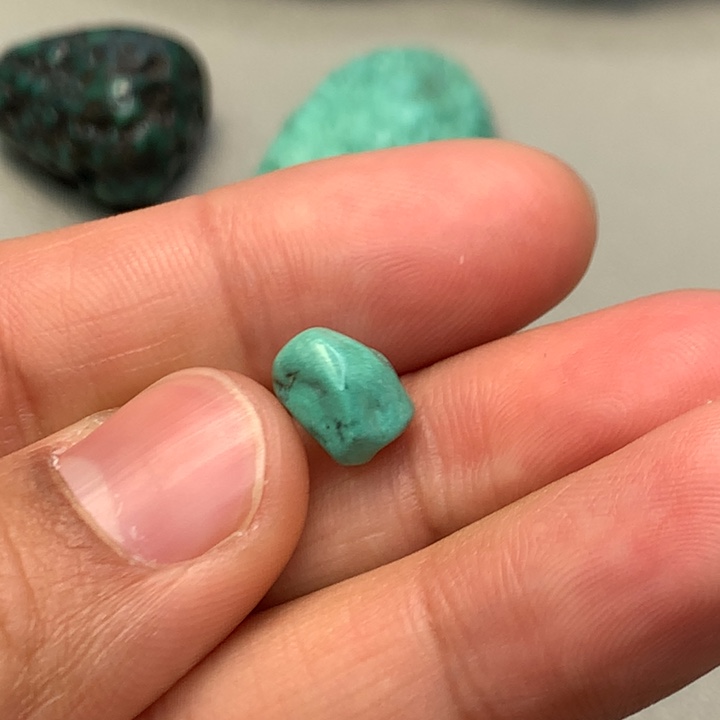 绿松石颈饰未镶嵌