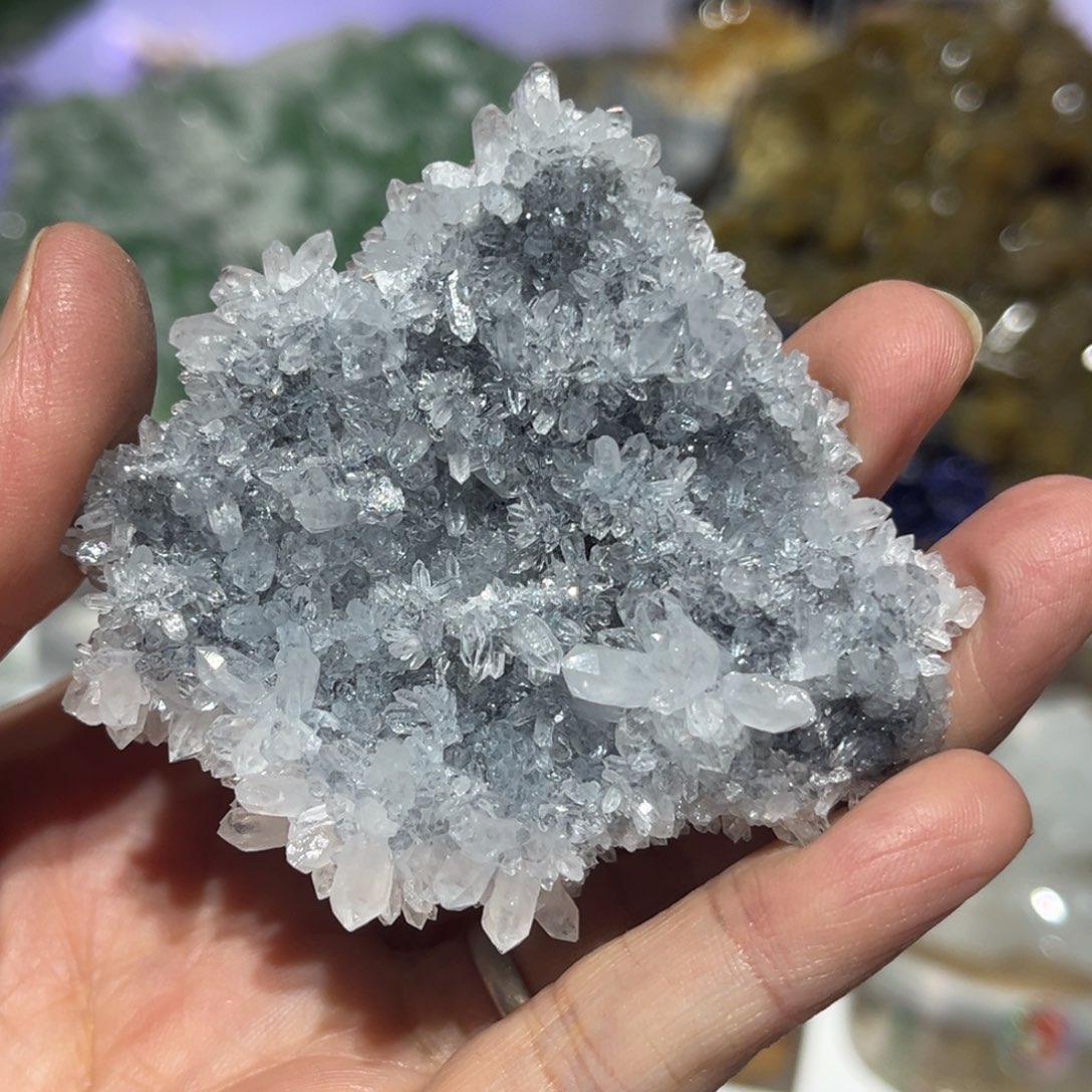 石材水晶摆件标本