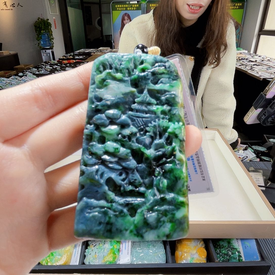 颈饰未镶嵌翡翠翡翠