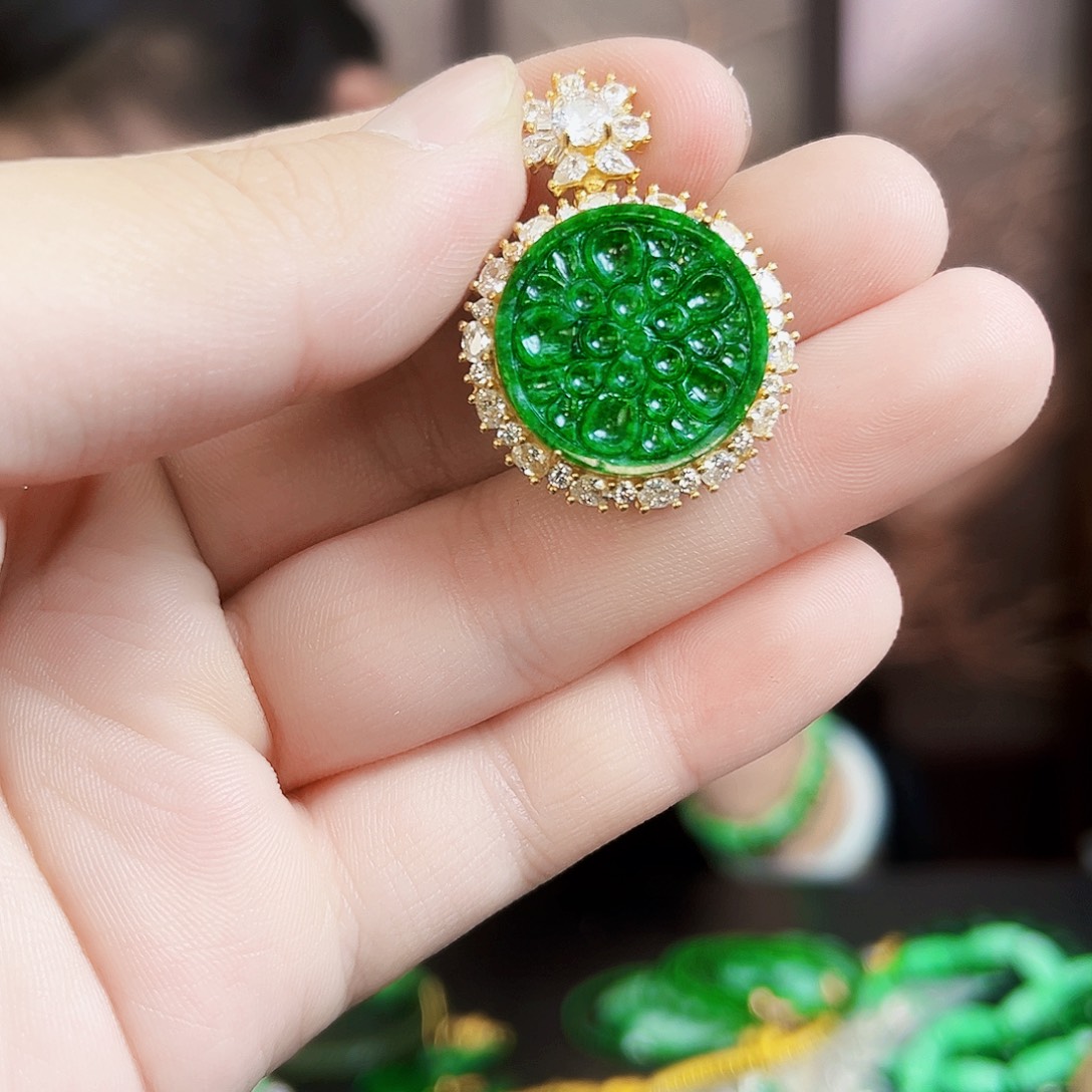 翡翠银S925镶嵌颈饰吊坠