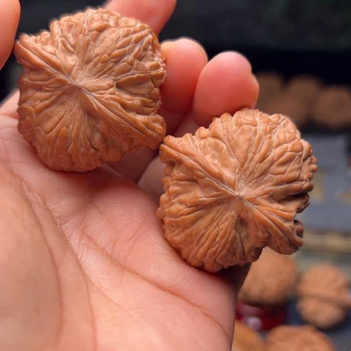 文玩核桃把件40蝴蝶磨
