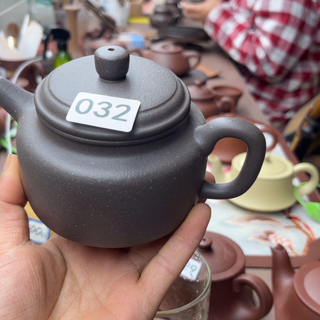 紫砂茶壶天青德中320左右瑕疵