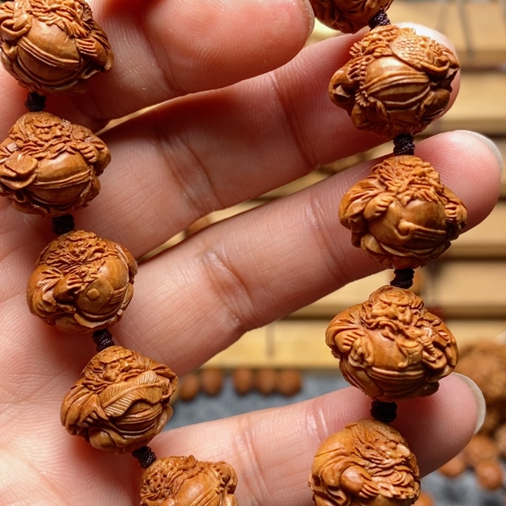 桃核手工雕刻整身钟馗