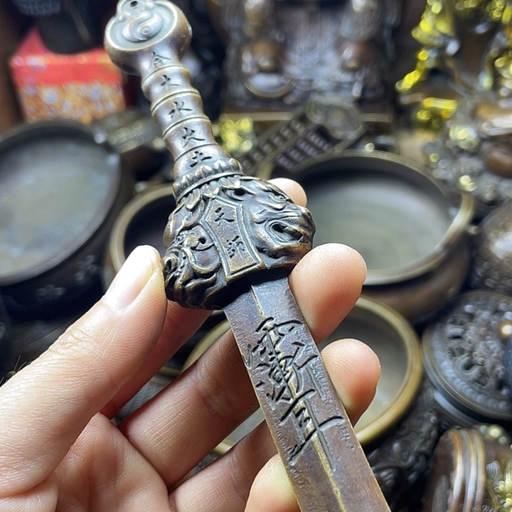 全是铜铜铜器铜器
