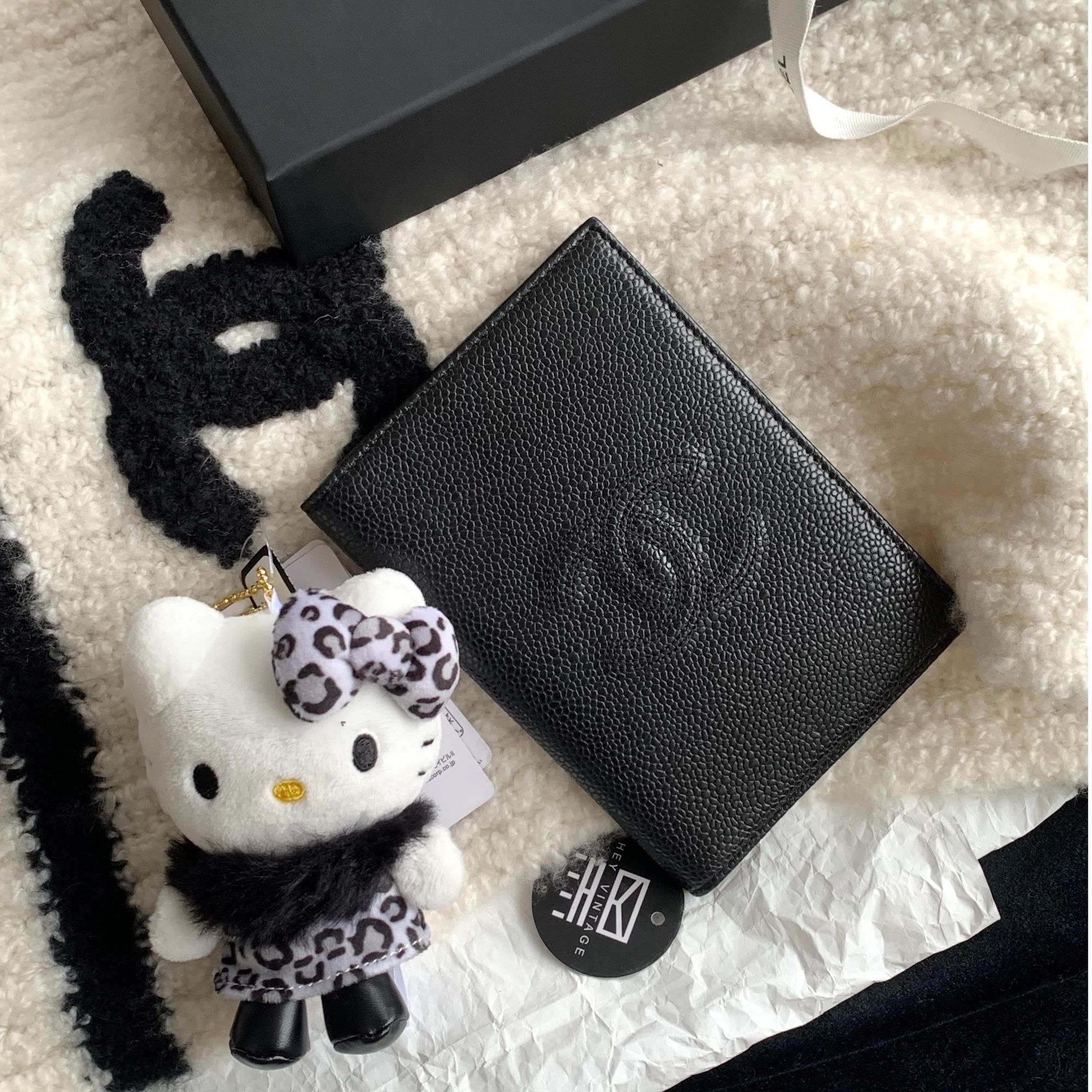 95新 Chanel/香奈儿 代卖服务！黑色鱼子酱护照夹  18518194