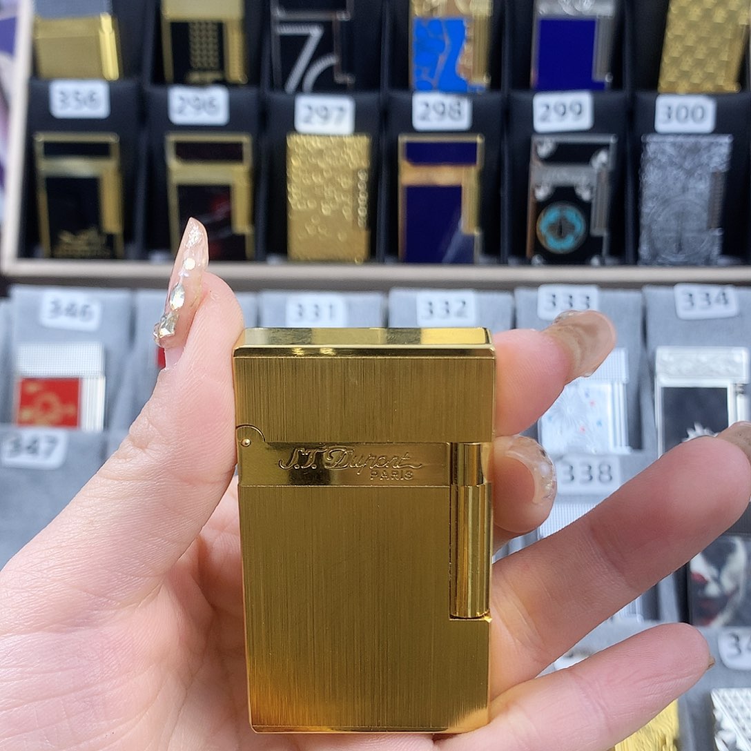 拉丝4578876567899876678889