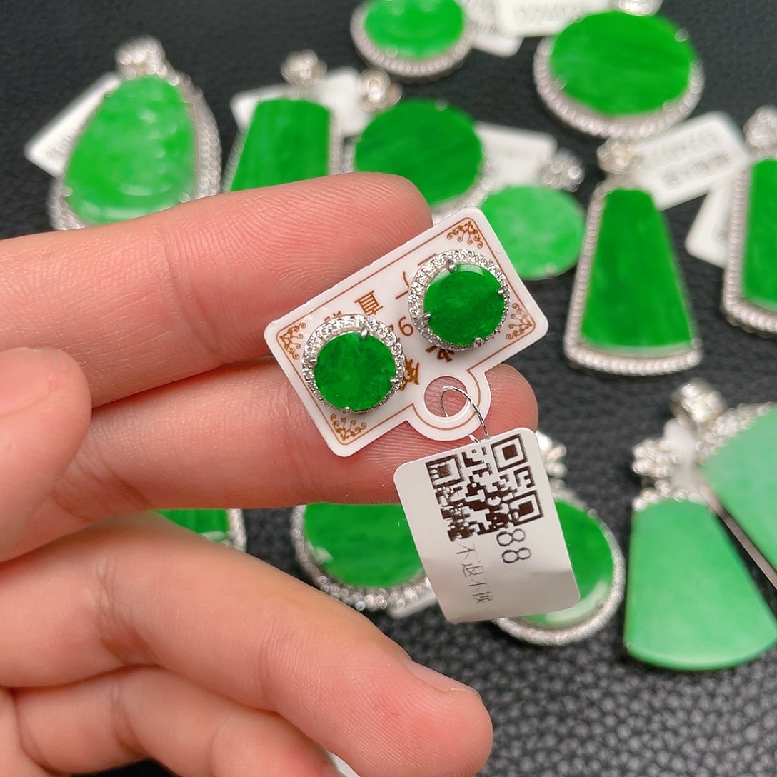 【闪购商品】翡翠吊坠(不含链)银S925镶嵌