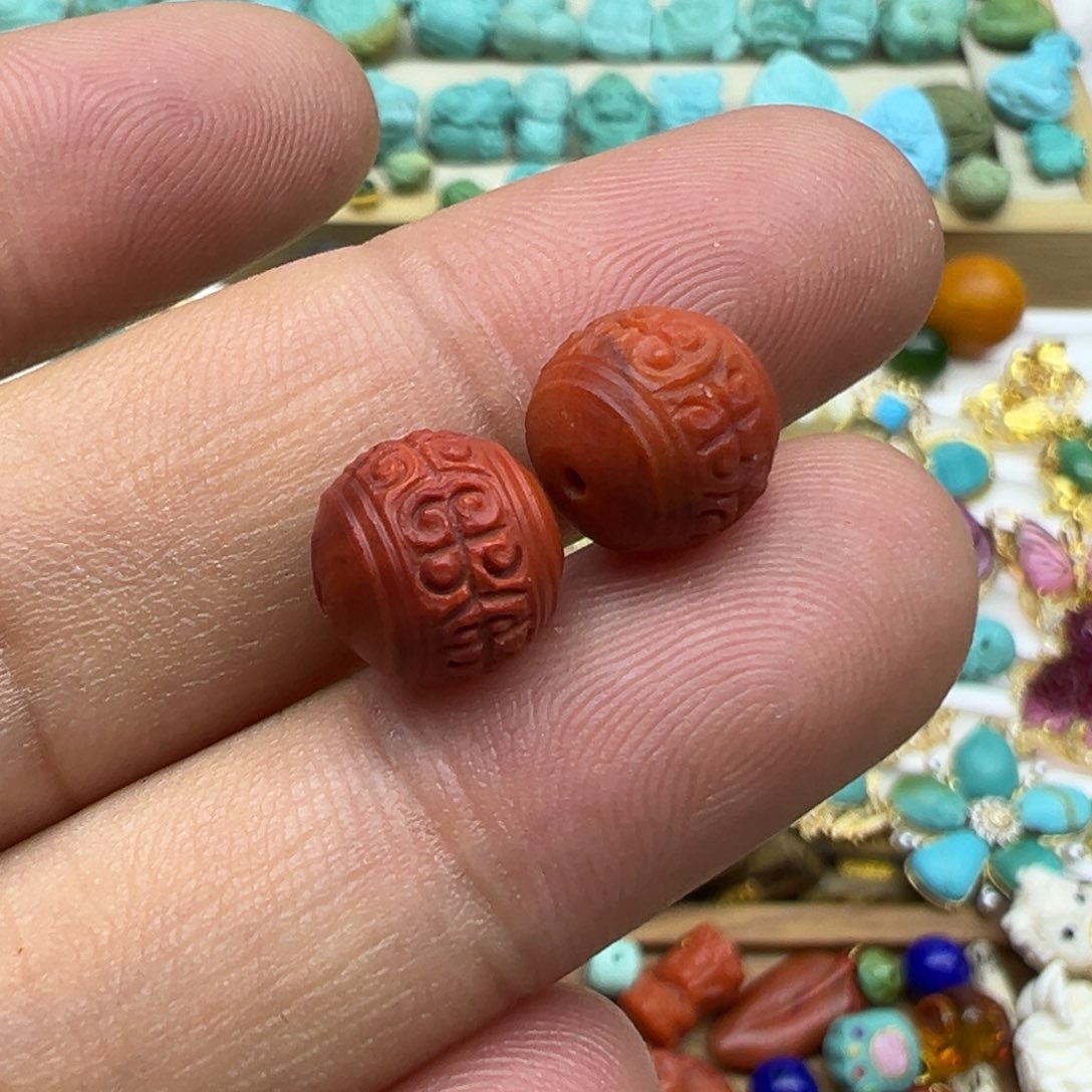 南红玛瑙颈饰未镶嵌光*