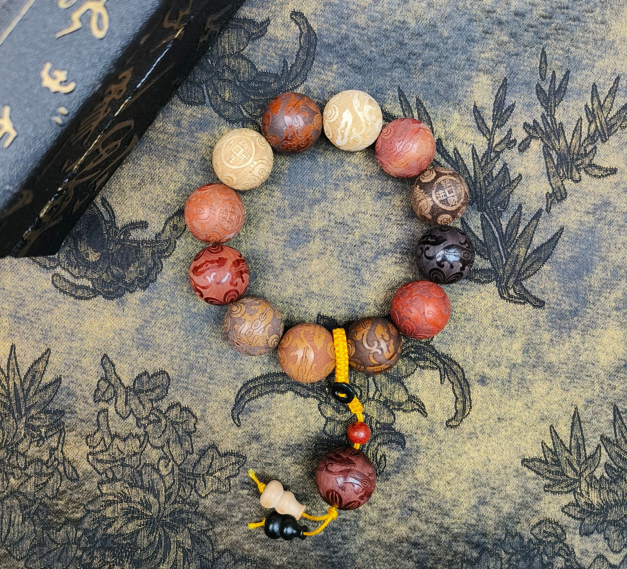 精品手串J0256无礼盒