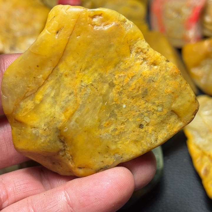 田黄石77克昌化田黄石