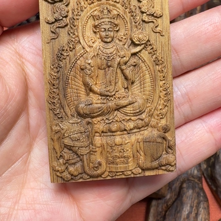 大叶紫檀（黑酸枝木类）