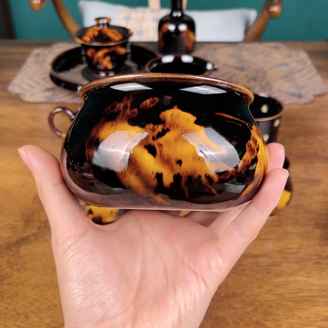 缸玳瑁釉炉式小水盂