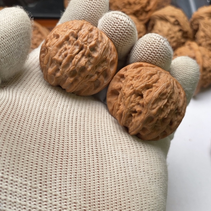 【闪购商品】文玩核桃把件雪****】65磨盘