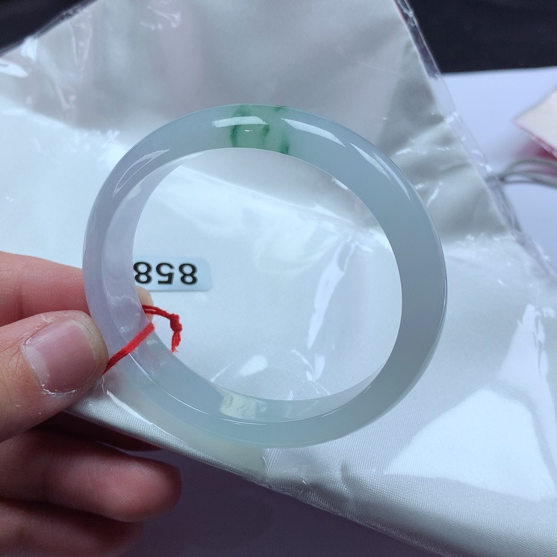 翡翠手镯未镶嵌56贵妃