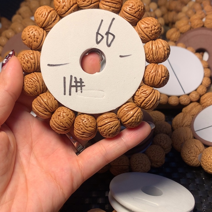桃核手串用****611号链接。。。。。