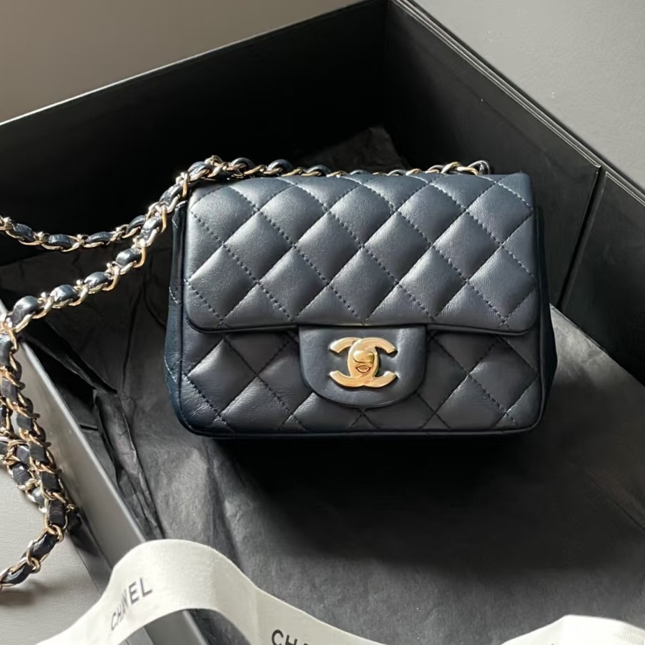 99新 Chanel/香奈儿 方胖子 深蓝色牛皮链条包 0195