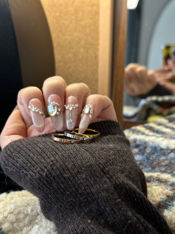 钛钢戒指 不掉色单锆简约百搭款高级戒指轻奢经典