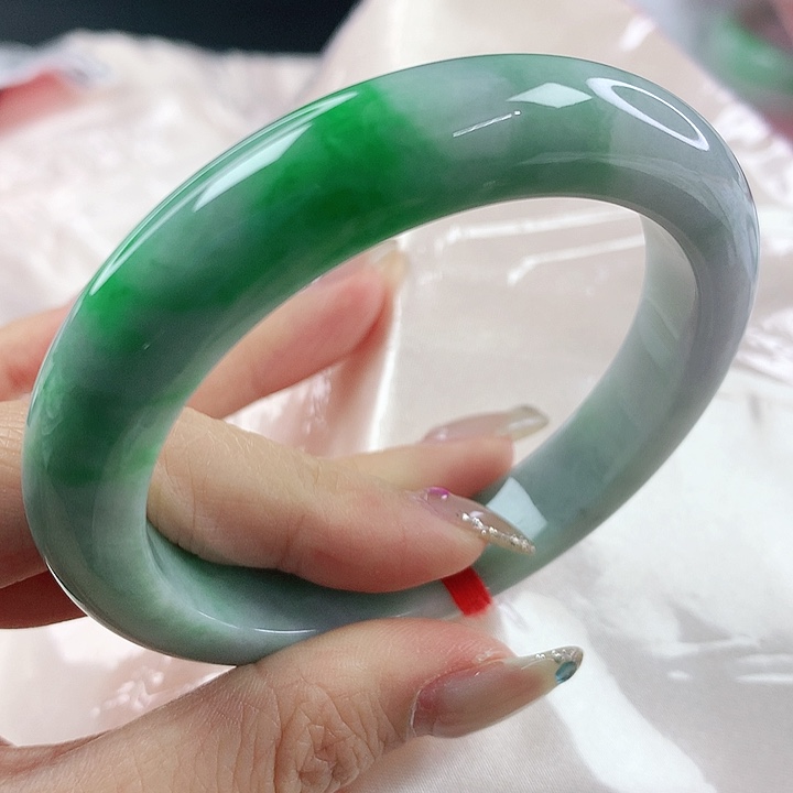 未镶嵌手镯翡翠，159