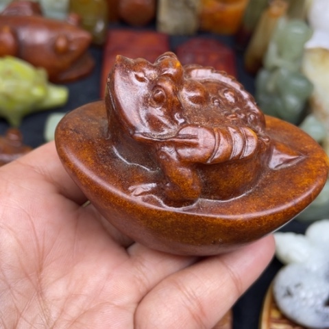 蛇纹石玉未镶嵌颈饰32