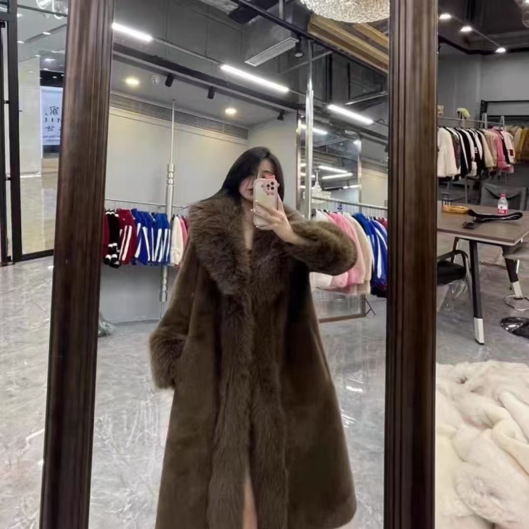 柔软保暖舒适百搭貂绒外套妈妈穿轻便时尚D19