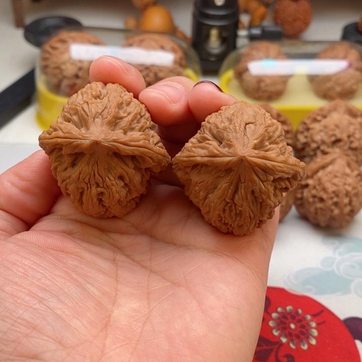 文玩核桃吊坠39南疆