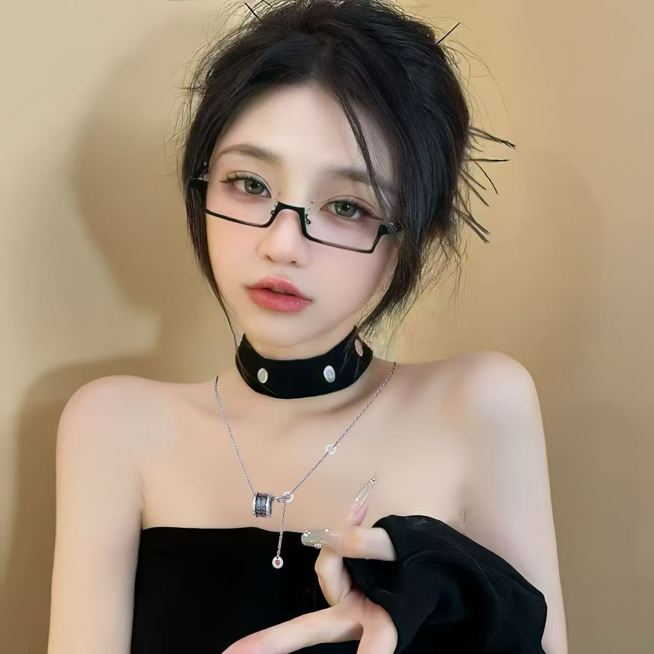 B可爱百搭时尚潮流眼镜链ing