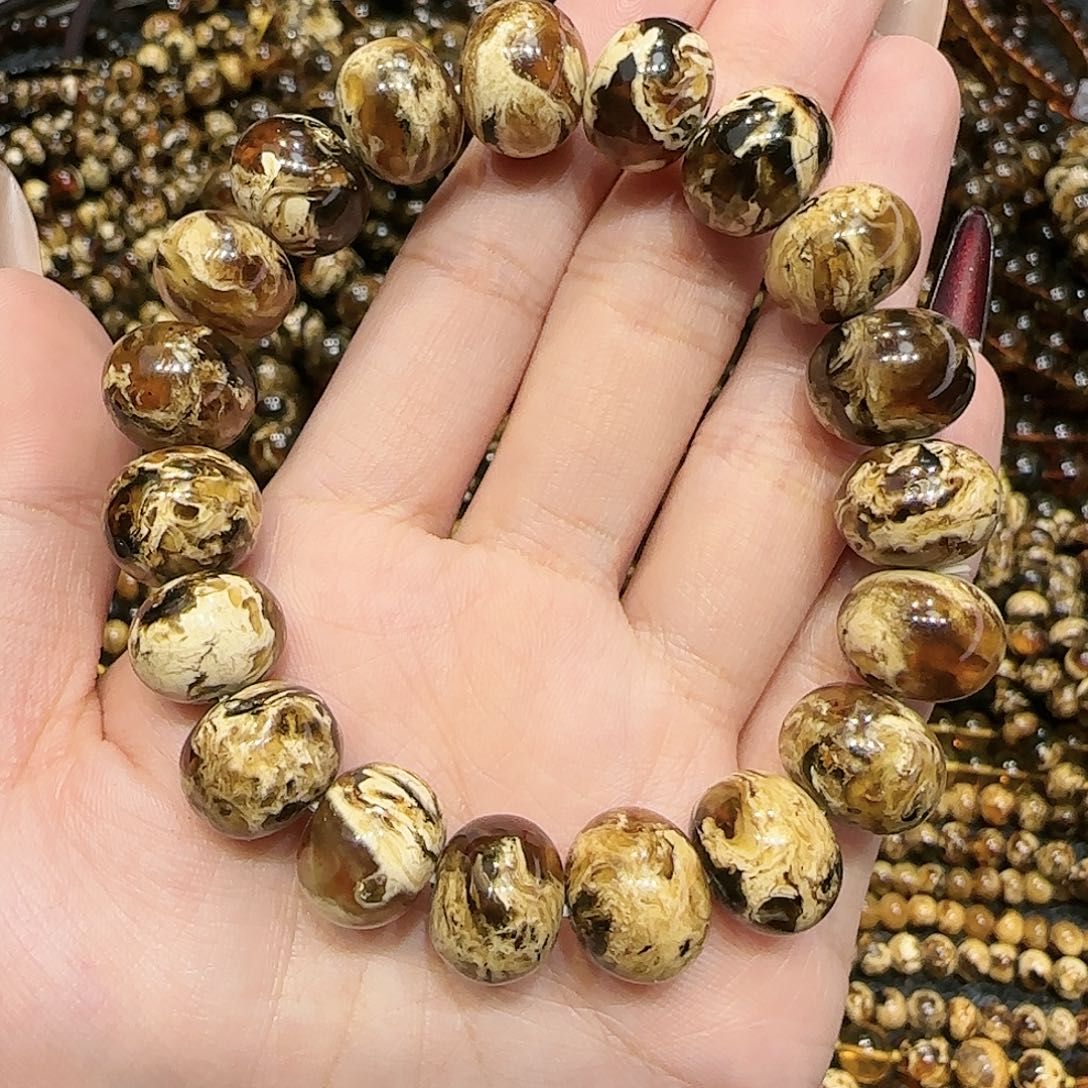 琥珀耳饰未镶嵌平**乐抚顺琥珀