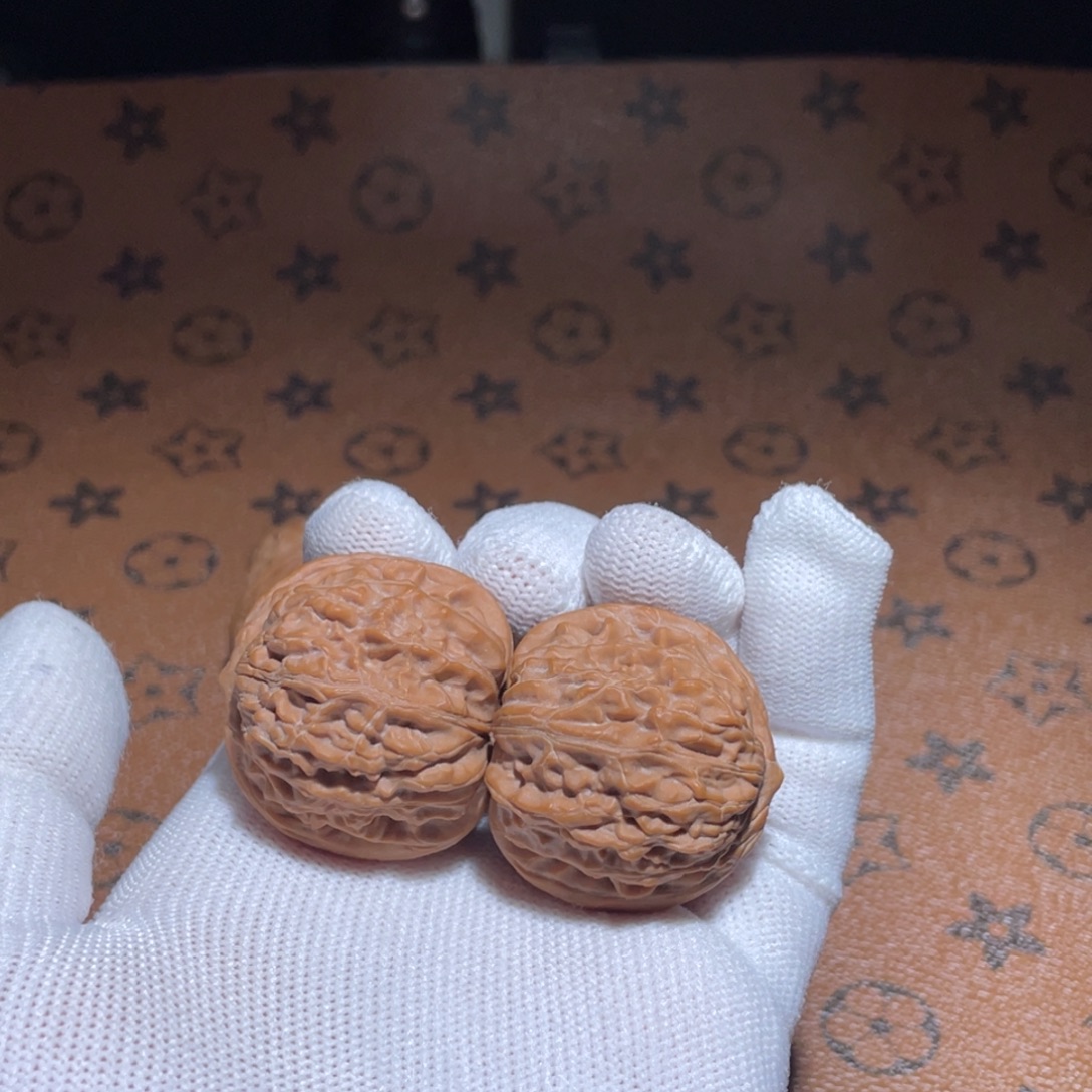 文玩核桃吊坠房山石子馍