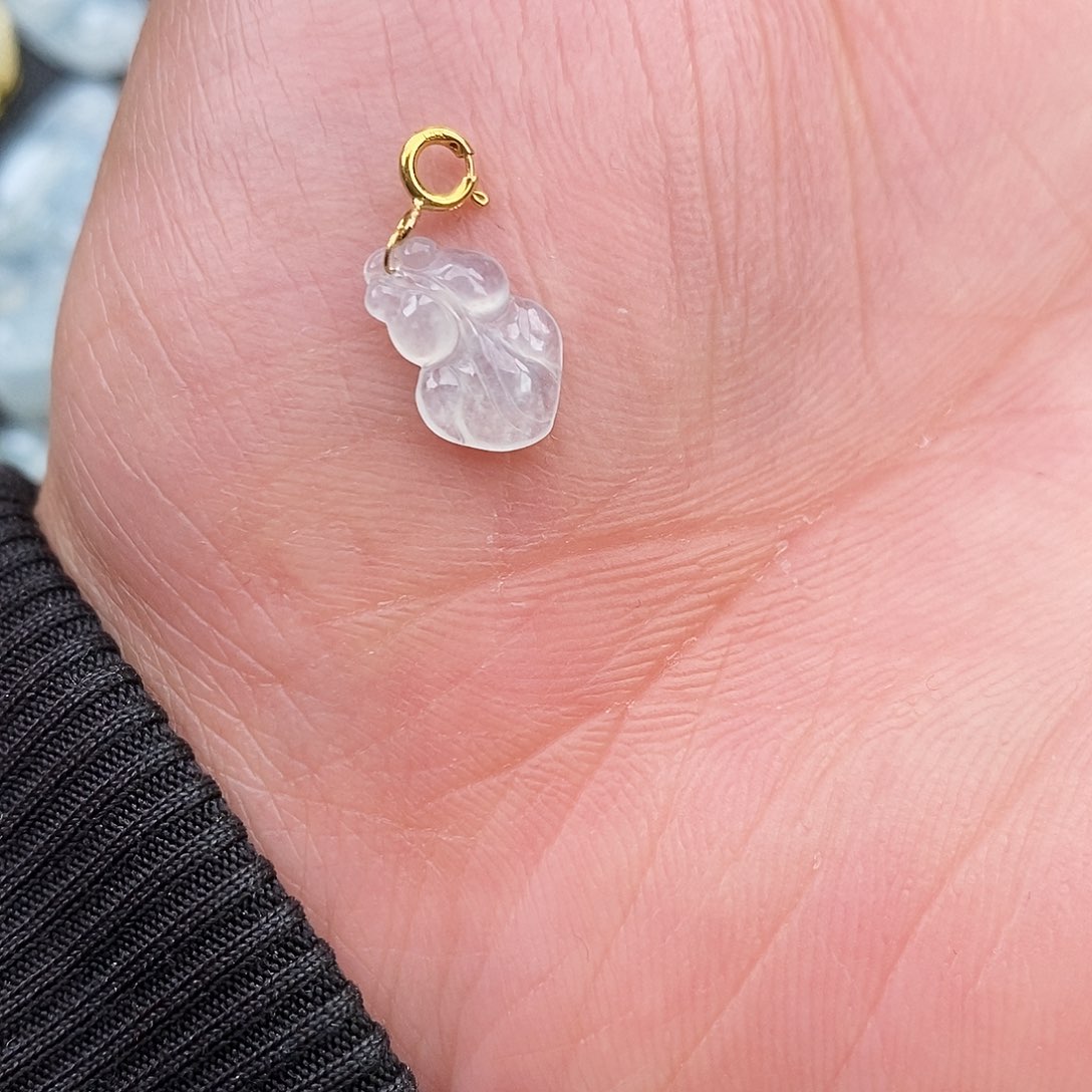 翡翠颈饰18K金镶嵌金鱼