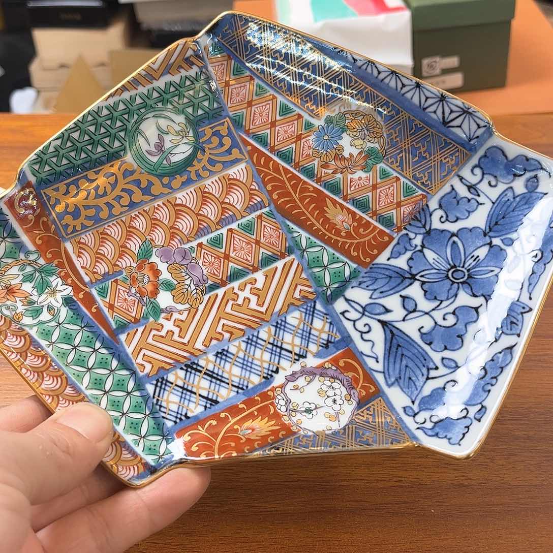 盖碗在一起就是要开心的一段关系