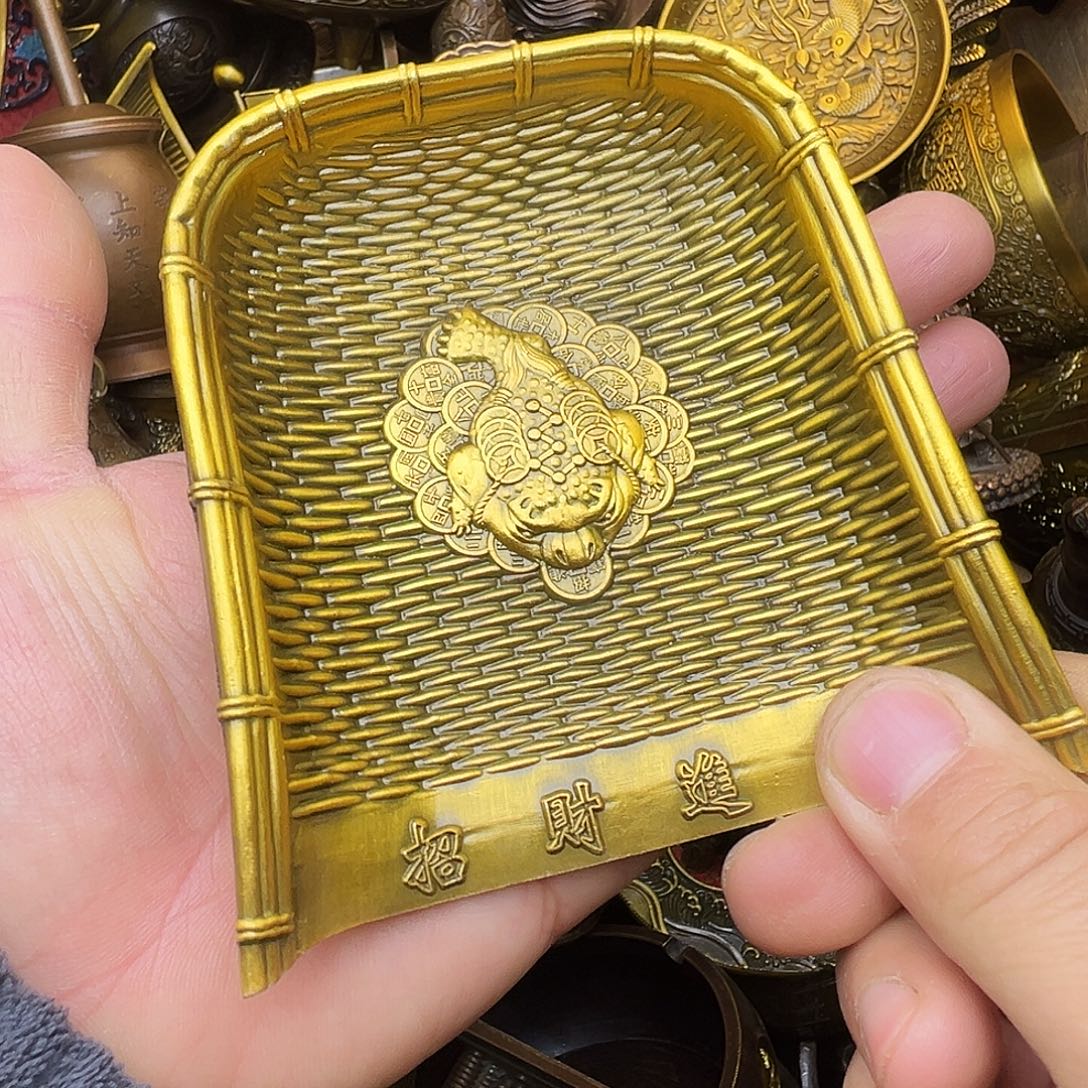 精品铜器，精美文玩
