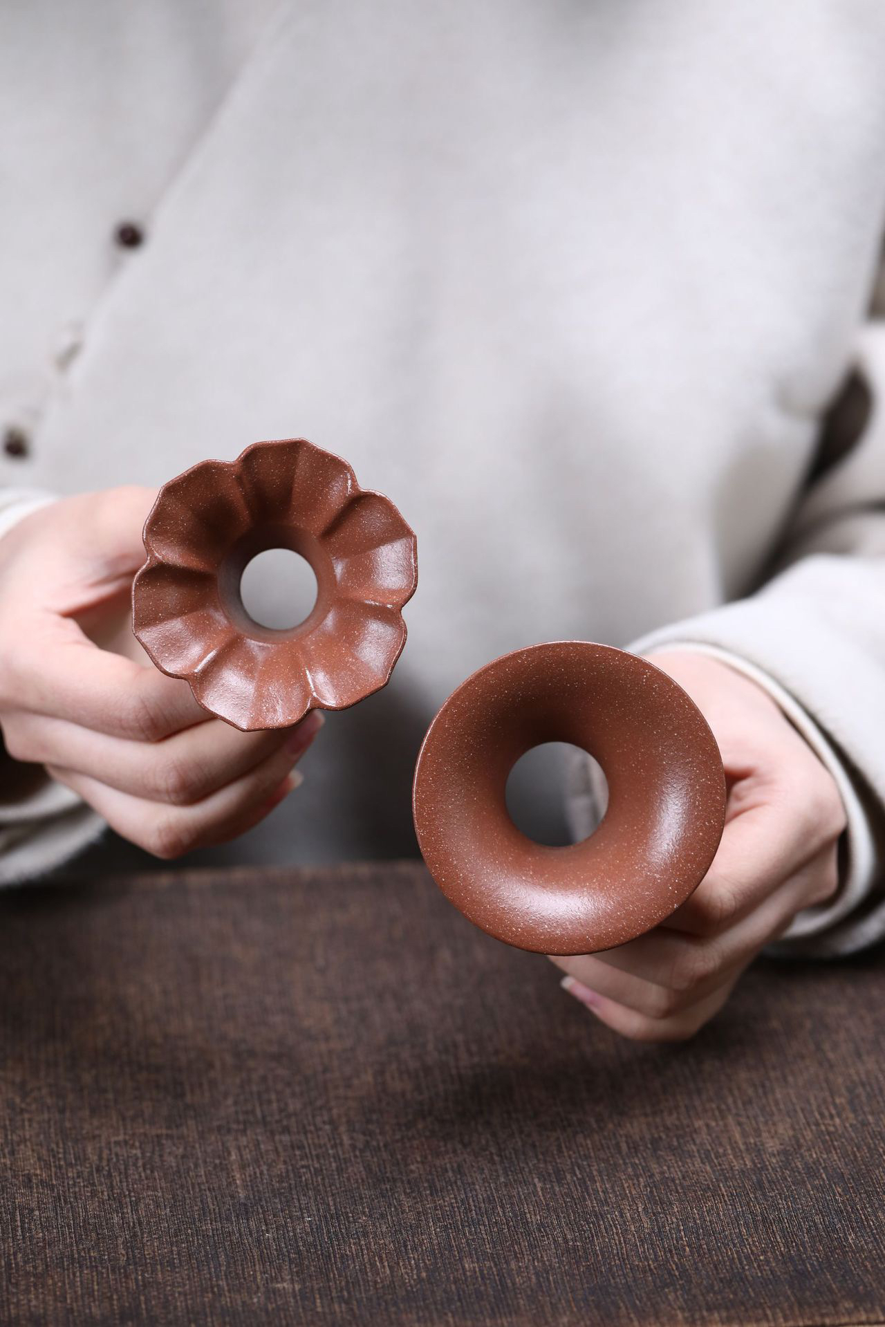 宜兴紫砂原矿紫泥花瓣小壶投茶器盖置壶托精工纯手工制作复古复古