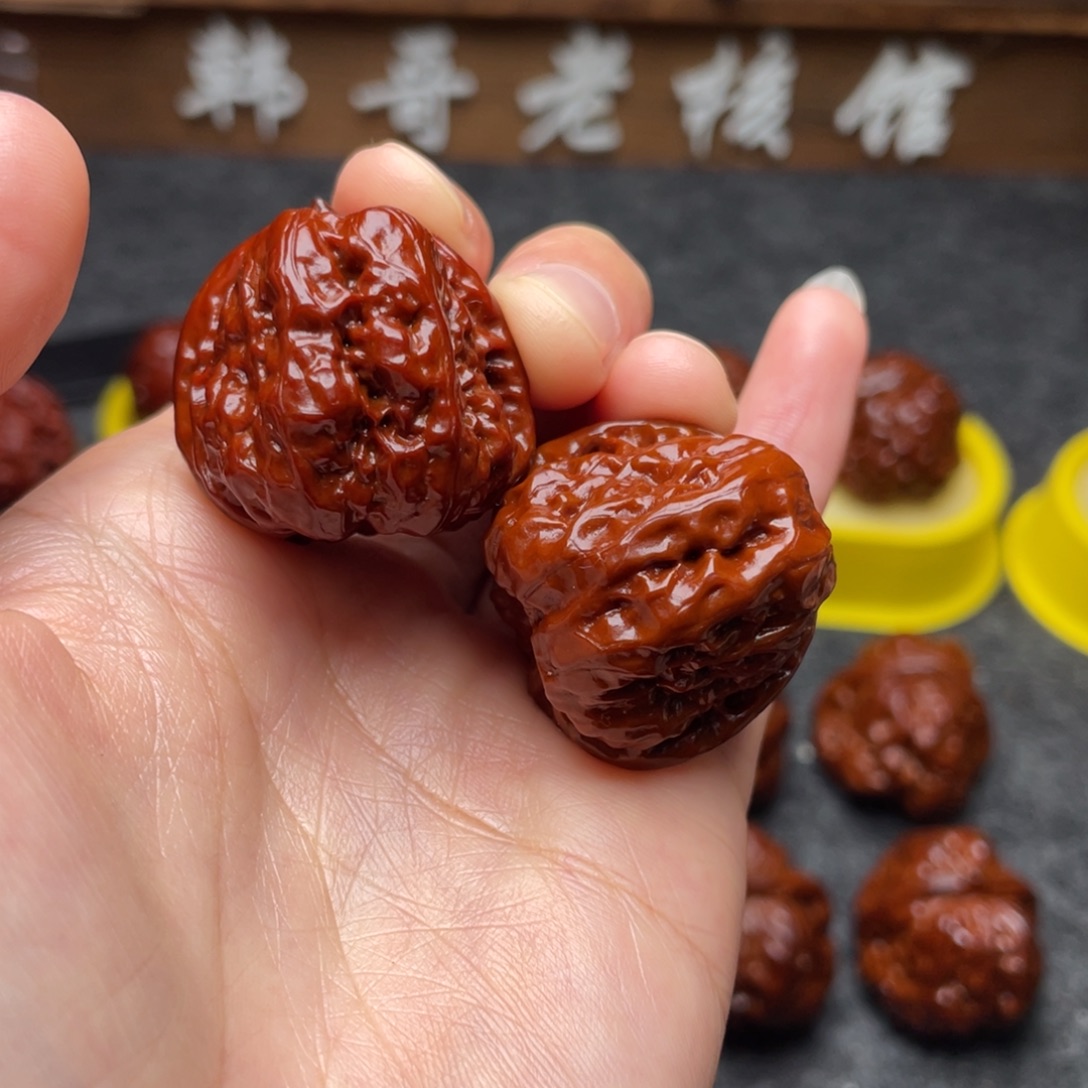 文玩核桃吊坠文玩核桃 手把件 蛤蟆头 31