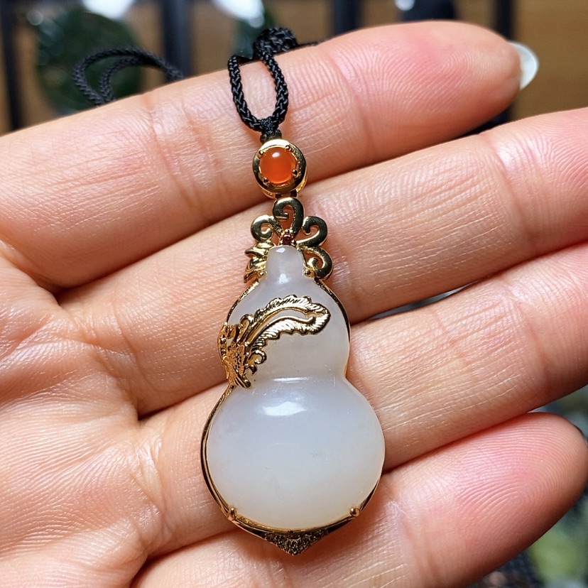 【闪购商品】和田玉颈饰未镶嵌