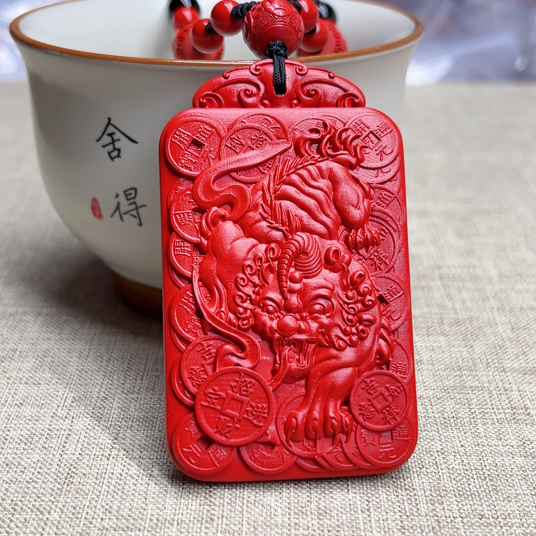 含辰砂工艺品高含量朱砂红砂霸王貔貅吊坠 水飞砂吞金兽挂件项链
