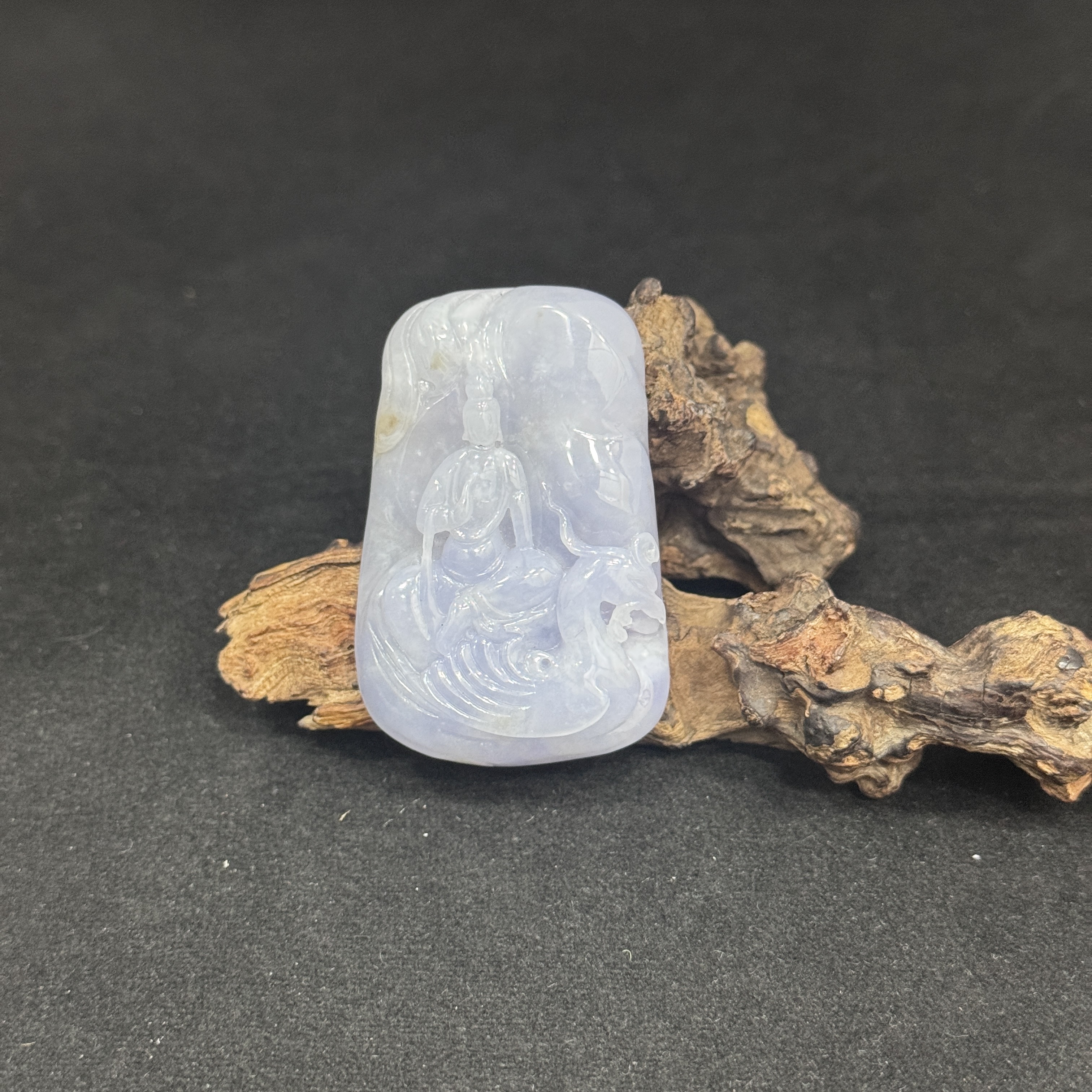 【诚翠拍品第一百零四期午】翡翠91吊坠LLi5112