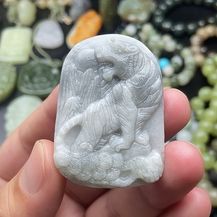 圆***和田玉（糖玉）未镶嵌珠宝奇石