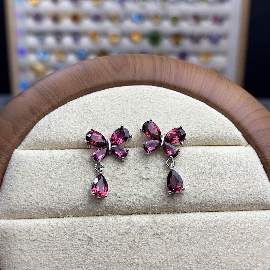 银S925镶嵌耳饰石榴石一物一证