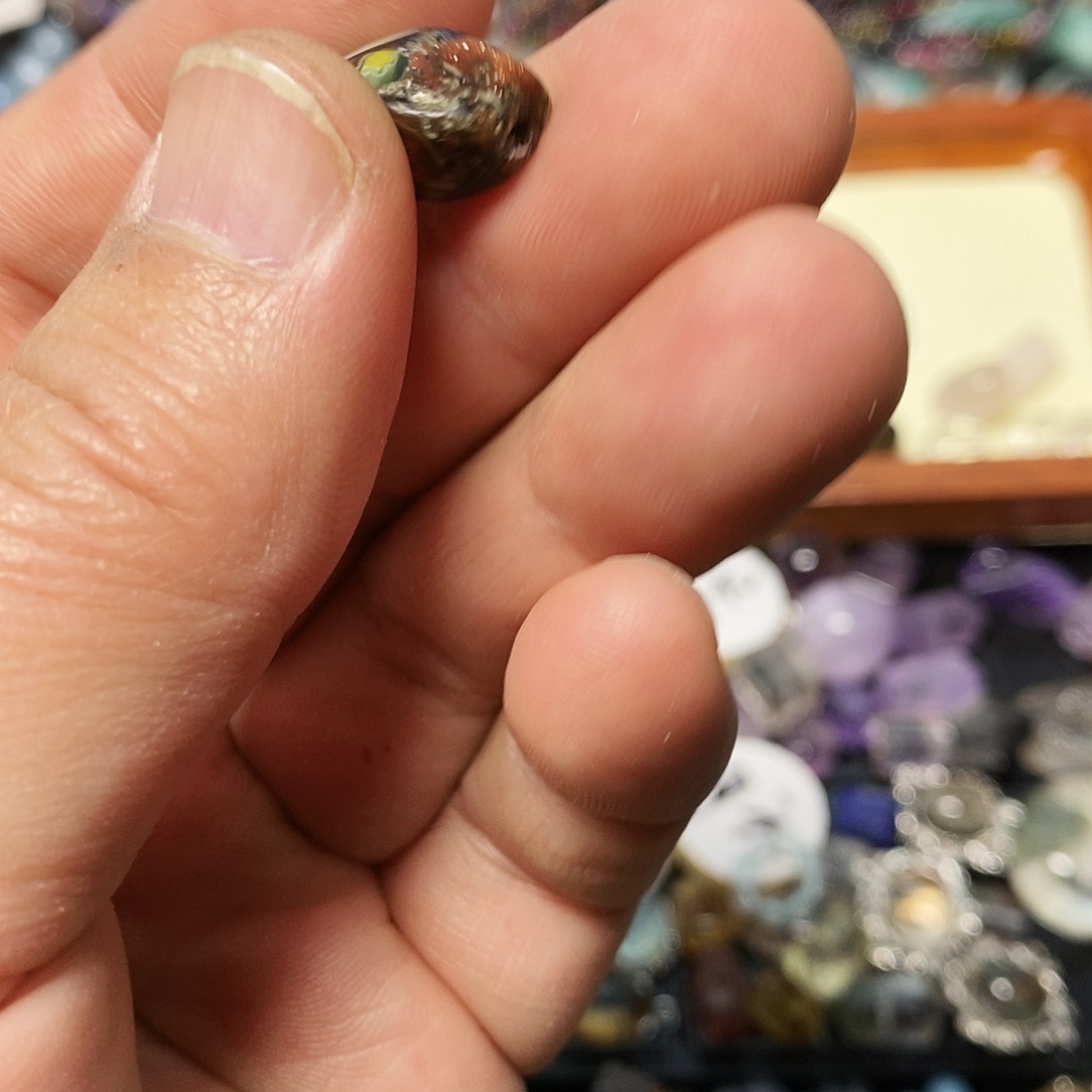 珠宝半成品未镶嵌紫晶