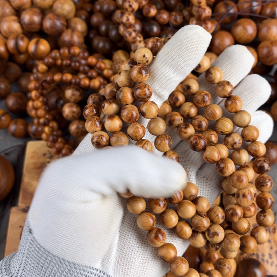 其他柏木（崖柏）1.0满瘤疤碳化