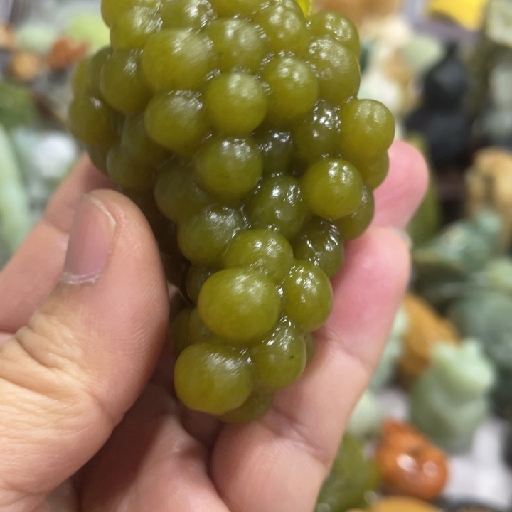 蛇纹石玉未镶嵌天然岫玉